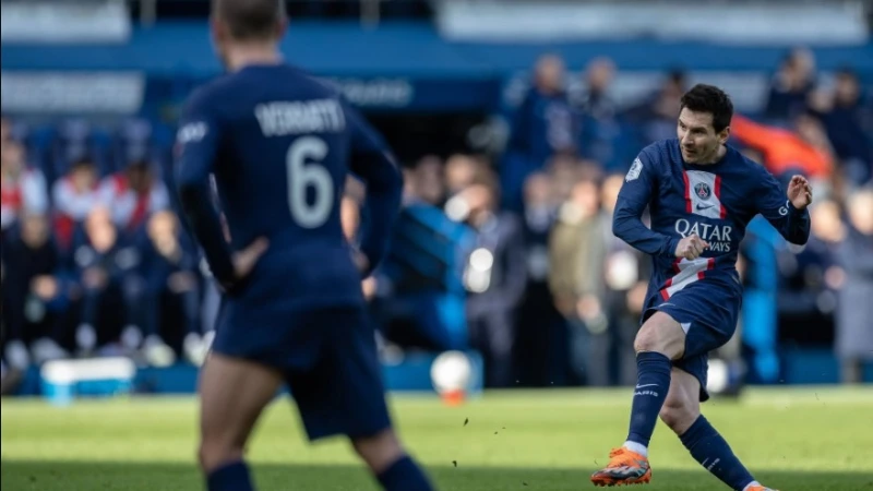 Hiểu rõ về đá phạt hàng rào trong bóng đá