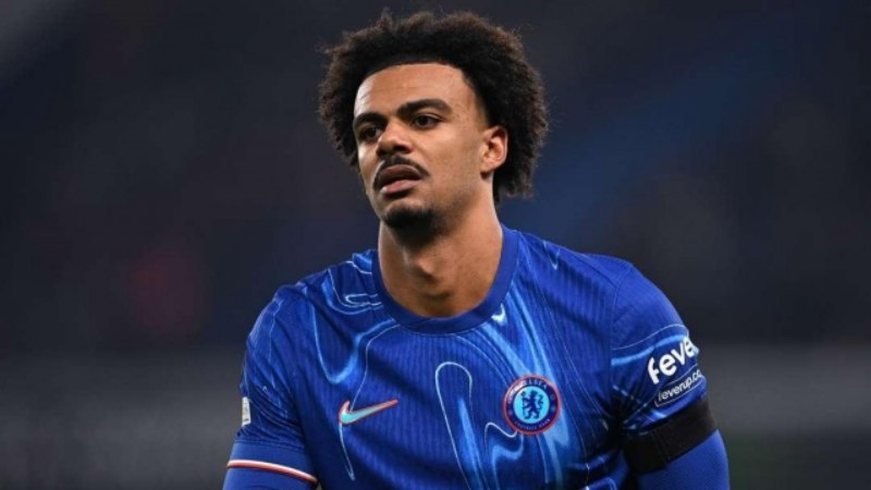 Kỷ lục chi tiêu của Premier League 