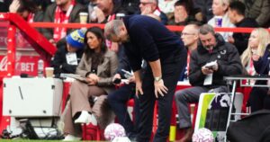 Ange Postecoglou bị "trảm" sốc sau trận thua Chelsea