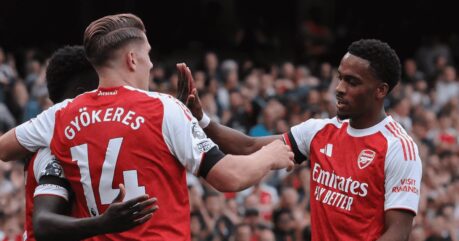 Soi kèo nhà cái NHA trận Leeds vs Arsenal lúc 22h00 ngày 31/01: Quyết thắng giữ ngôi đầu